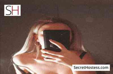 25 Year Old Egyptian Escort Cairo Blonde Hazel eyes - Image 2