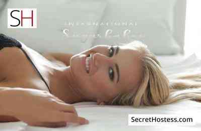 Porn Star Aisha Angel 25Yrs Old Escort Budapest Image - 2