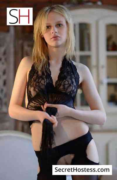 Alberta 21Yrs Old Escort 52KG 168CM Tall Moscow Image - 3