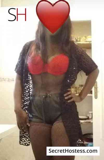 23 Year Old Senegalese Escort Casablanca Black Hair - Image 1