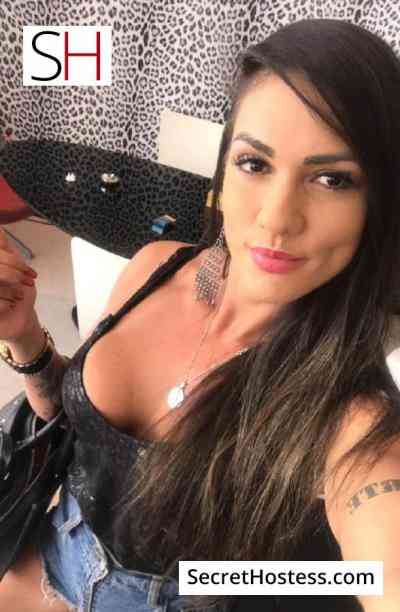 25 Year Old Brazilian Escort Barcelona Brown Hair Brown eyes - Image 2