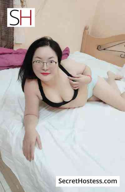 21 Year Old South Korean Escort Dammam Black Hair - Image 3