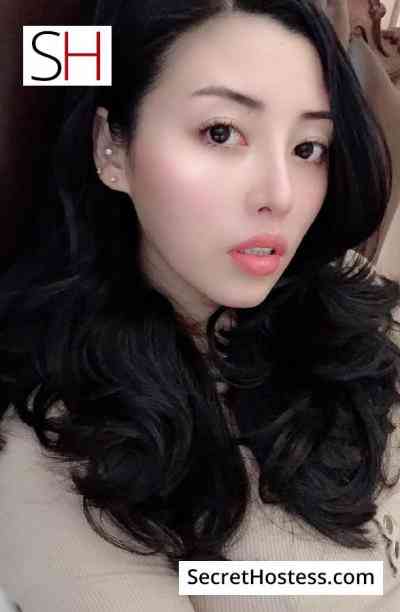 20 Year Old Malaysian Escort Riyadh Black Hair Brown eyes - Image 5