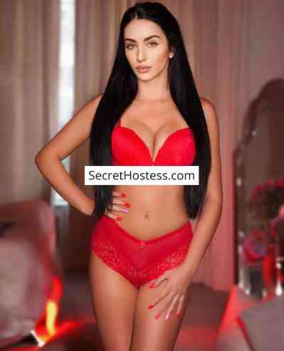 23 Year Old European Escort Luxembourg City Black Hair Green eyes - Image 1