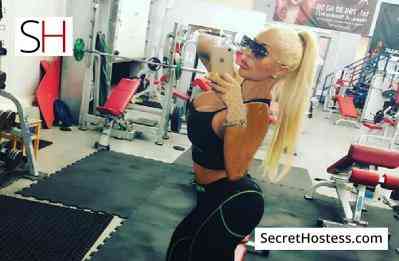 35 Year Old Argentinean Escort Buenos Aires Blonde Green eyes - Image 4