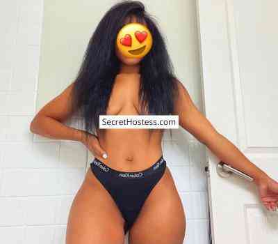 26 Year Old Ebony Escort Accra Black Hair - Image 1