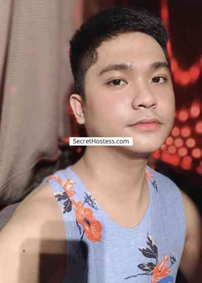 22 Year Old Asian Escort Manila Black eyes - Image 1