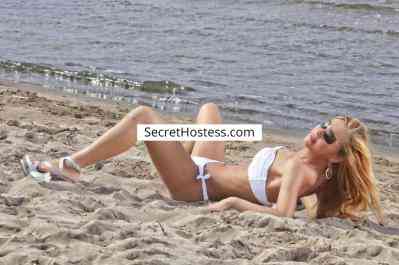 30 Year Old Escort Naples Blonde Green eyes - Image 5