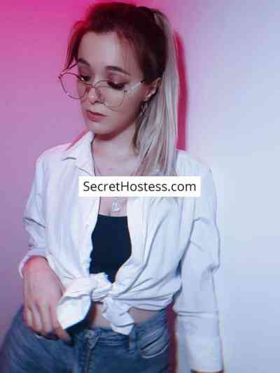 20 Year Old European Escort Berlin Blonde Green eyes - Image 6