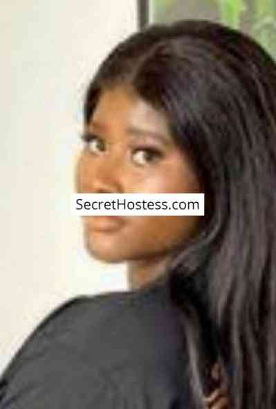 23 Year Old Ebony Escort Casablanca Black Hair Black eyes - Image 1