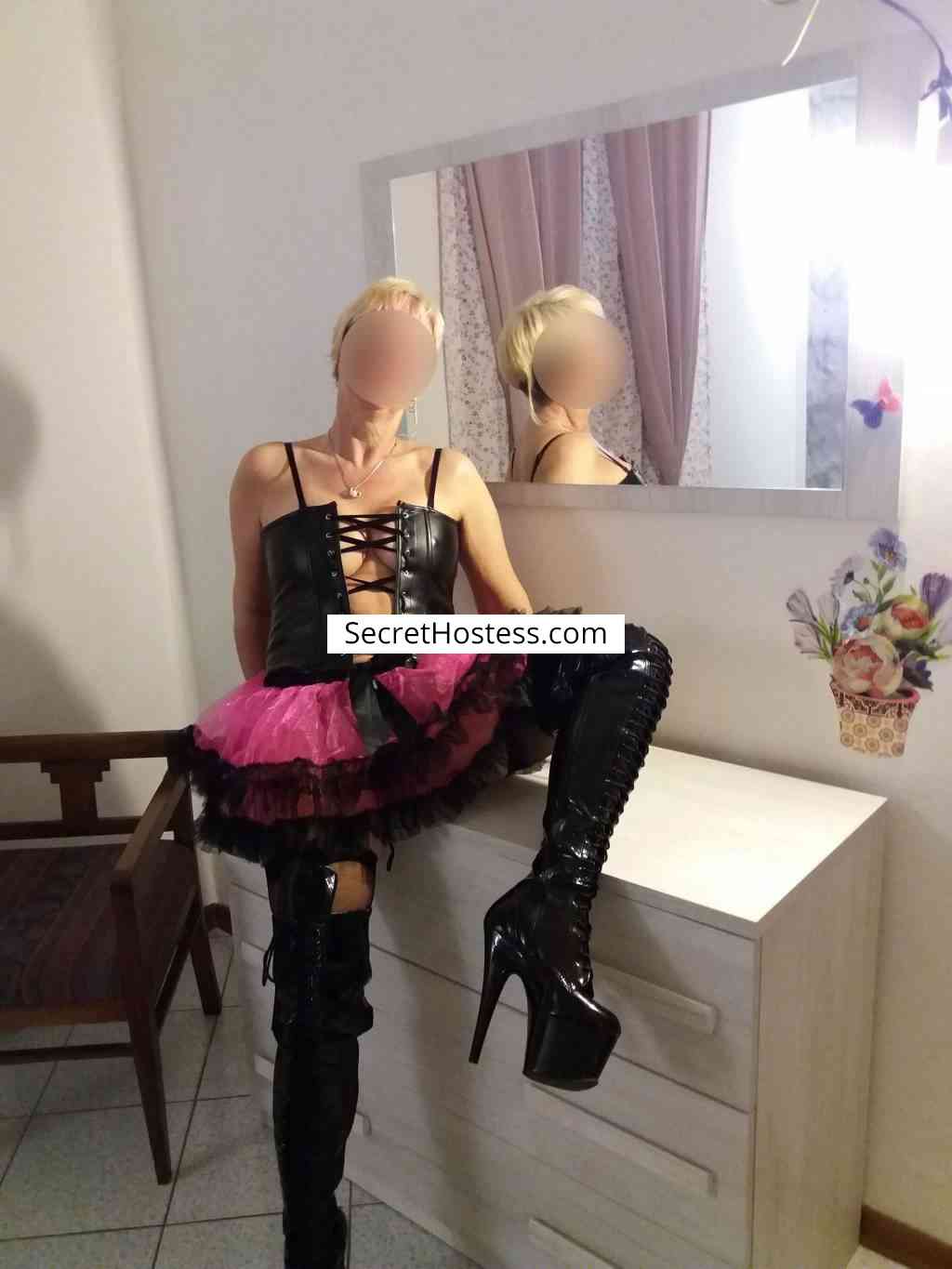 ladyr 18Yrs Old Escort Size 12 67KG 163CM Tall Rome Image - 22