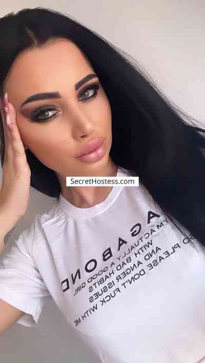 23 Year Old Latin Escort Florence Black Hair Green eyes - Image 7