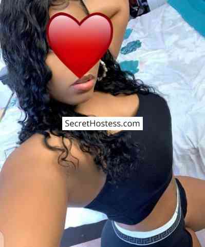 28 Year Old Ebony Escort Jeddah Black Hair Blue eyes - Image 1