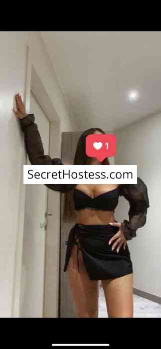 24 Year Old Mixed Escort Brussels Brown Hair Green eyes - Image 3