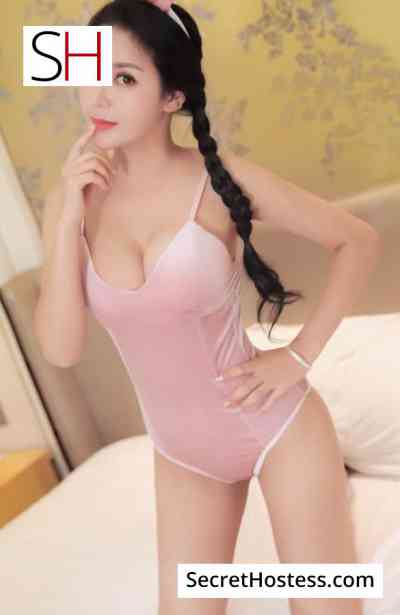 22 Year Old Japanese Escort Riyadh Black Hair Brown eyes - Image 5