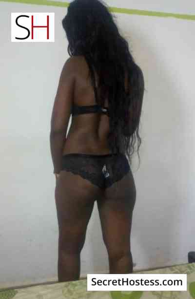 LESLIE 19Yrs Old Escort 68KG Abidjan Image - 3