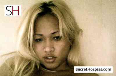 25 Year Old Thai Escort Bangkok Blonde Brown eyes - Image 1