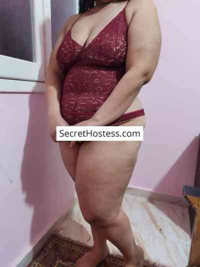 30 Year Old Arabian Escort Cairo Black Hair Brown eyes - Image 7