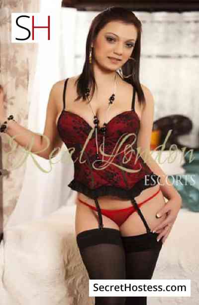 24 year old Romanian Escort in London Avril, Agency