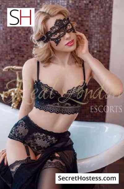 24 year old Italian Escort in London Betty, Agency