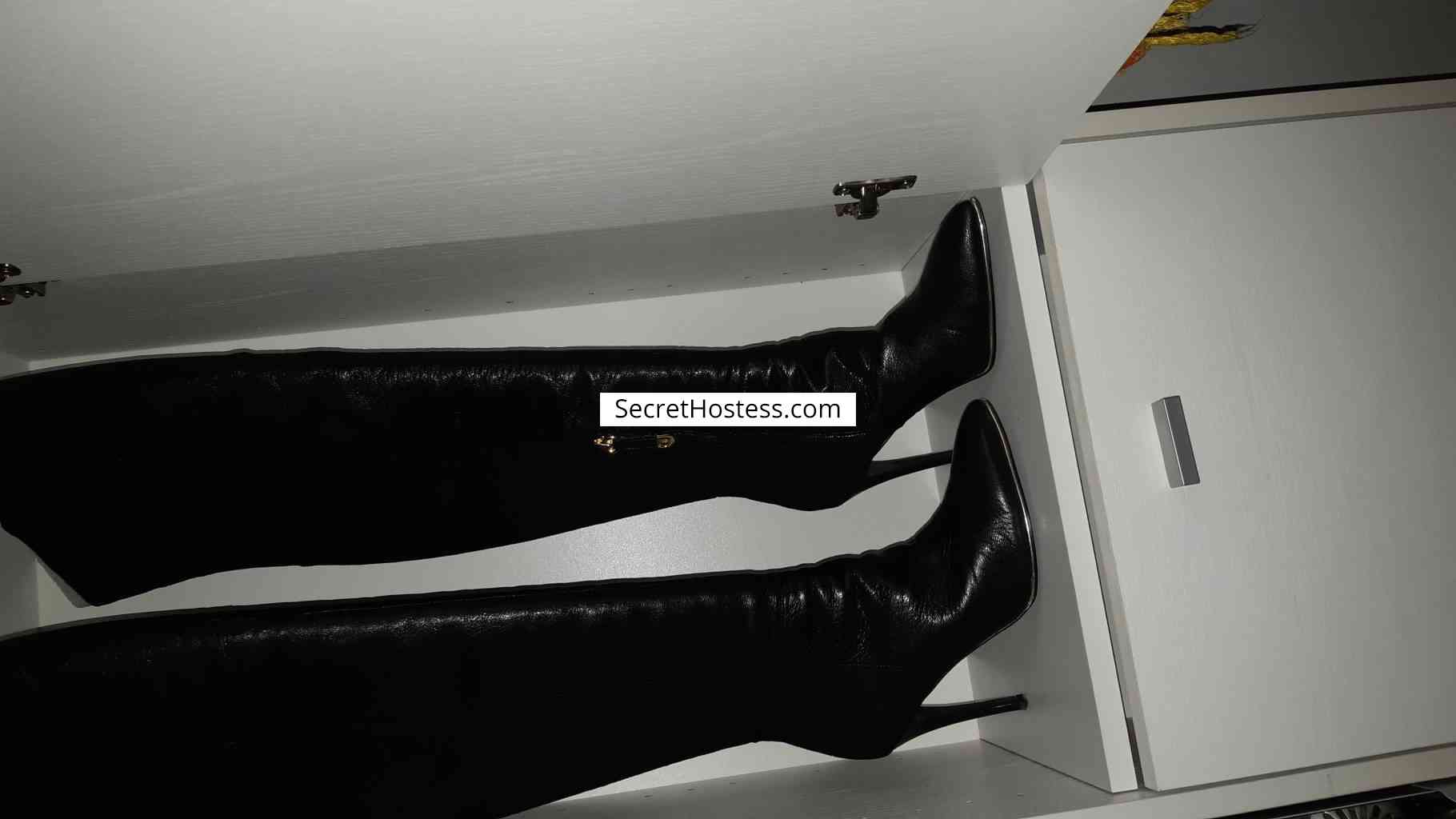 ESMERALDA TOP MASSAGGI Escort Size 10 63KG 169CM Tall Verona Image - 36
