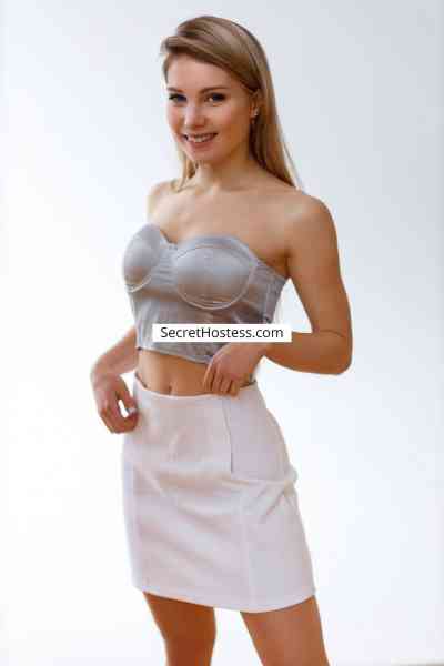 Luchia Escort 169CM Tall Luxembourg Image - 4