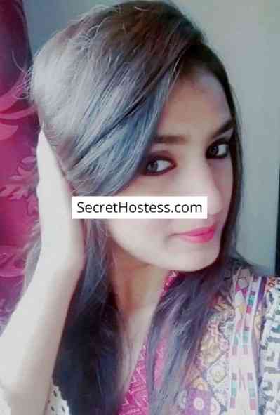 20 Year Old Asian Escort Islamabad Brown Hair Brown eyes - Image 1