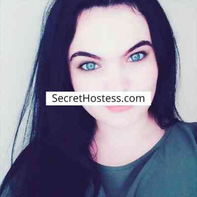 Caucasian Escort Hamburg Black Hair Blue eyes - Image 3