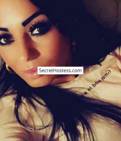26 Year Old European Escort Luxembourg City Black Hair - Image 7