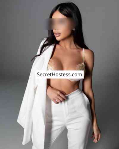 24 Year Old European Escort Zürich Black Hair Black eyes - Image 3