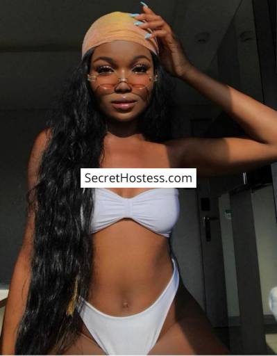24 Year Old Ebony Escort Doha Black Hair Black eyes - Image 1