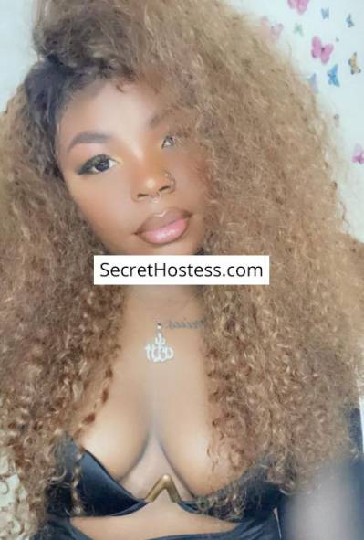 24 Year Old Ebony Escort Doha Brown Hair Brown eyes - Image 1