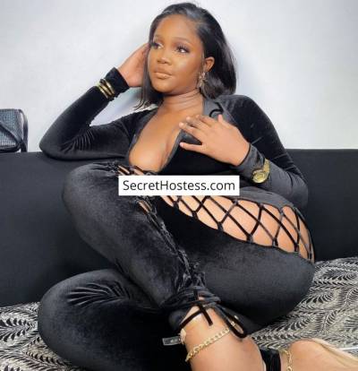 24 Year Old Ebony Escort Accra Black Hair - Image 4