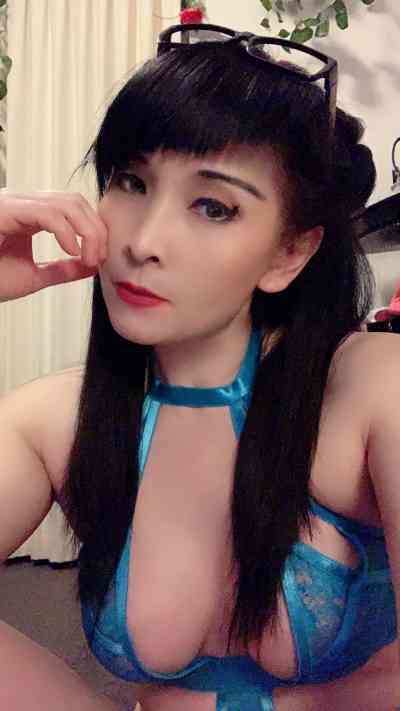27Yrs Old Escort Size 6 50KG 1CM Tall Brisbane Image - 2