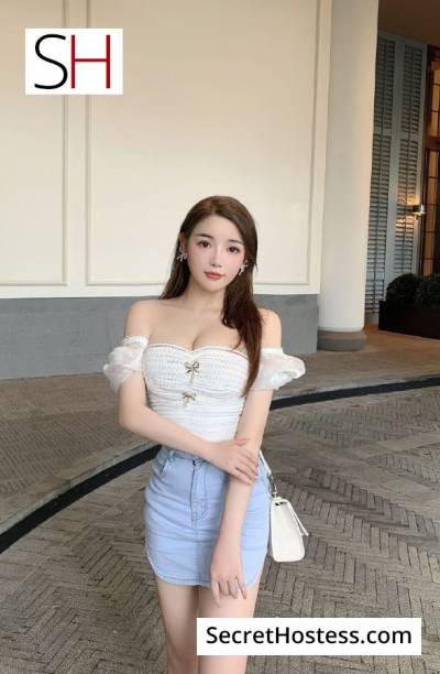 25 Year Old Chinese Escort Casablanca Black Hair Grey eyes - Image 1