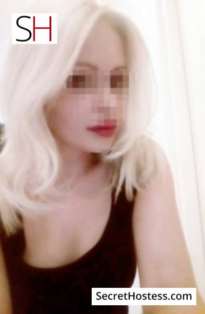 25 Year Old Ukrainian Escort Cairo Blonde Grey eyes - Image 4