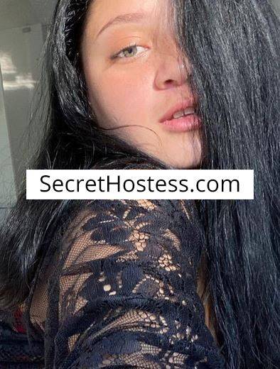 18 Year Old Caucasian Escort Geneva Black Hair Green eyes - Image 4