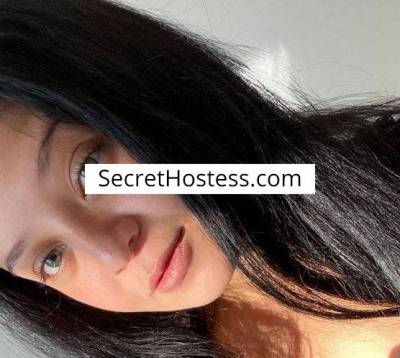 18 Year Old Caucasian Escort Geneva Black Hair Green eyes - Image 9