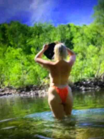 22Yrs Old Escort Size 12 170CM Tall Townsville Image - 3