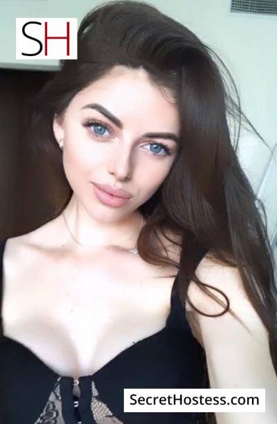25 Year Old Belarusian Escort Milano Brown Hair Brown eyes - Image 1