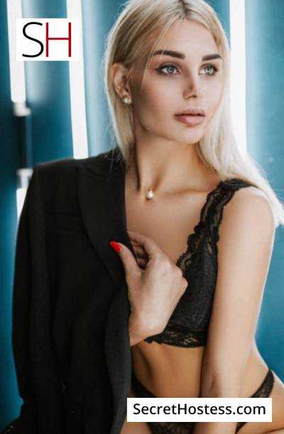 25 Year Old Belarusian Escort Rome Blonde Green eyes - Image 3