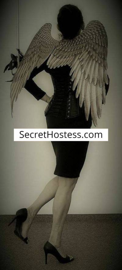 Mistress 46Yrs Old Escort 64KG 177CM Tall Vienna Image - 0