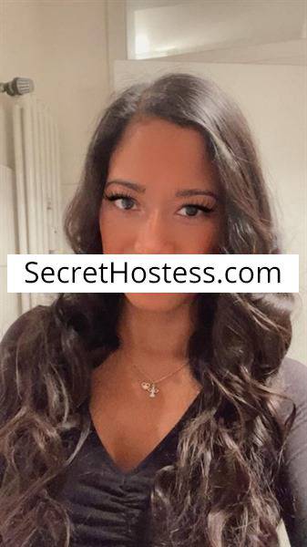 Yina, Independent Escort in Cologne