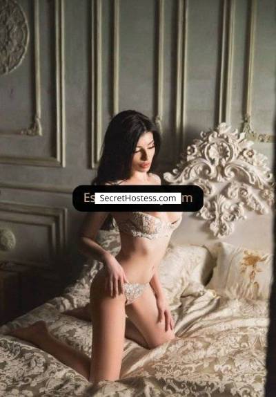 21 Year Old Caucasian Escort Luxembourg Brunette Brown eyes - Image 4