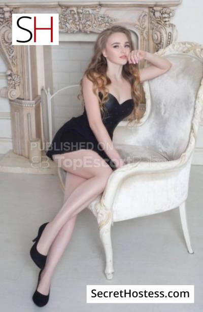 22 Year Old Latvian Escort Warsaw Blonde Grey eyes - Image 1