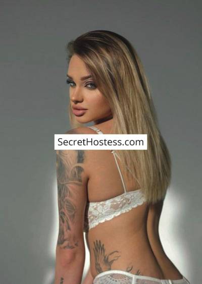 23 Year Old European Escort Yerevan Brown Hair Blue eyes - Image 1
