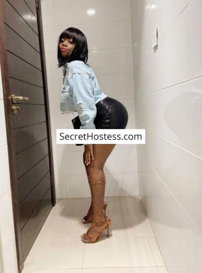 24 Year Old Ebony Escort Tunis Black Hair Black eyes - Image 2