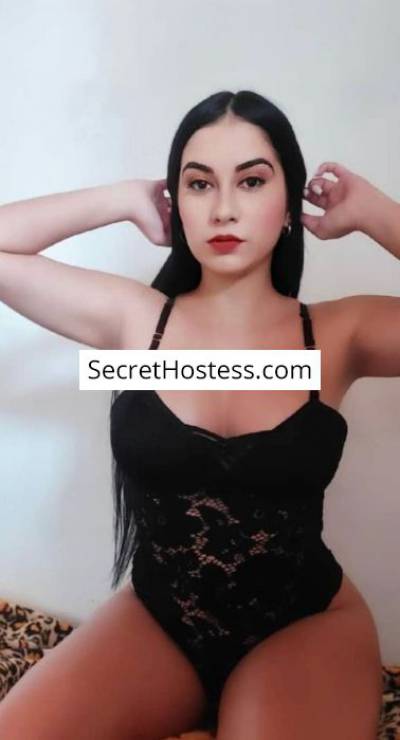 24 Year Old Latin Escort Muscat Black Hair Black eyes - Image 4