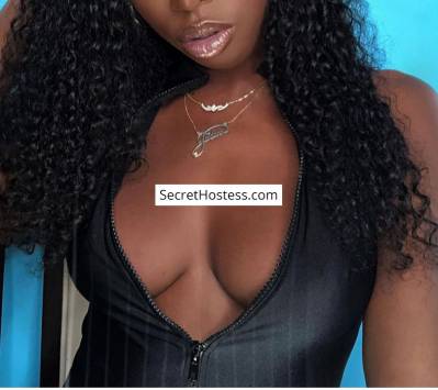 27 Year Old Ebony Escort Abidjan Black Hair - Image 3