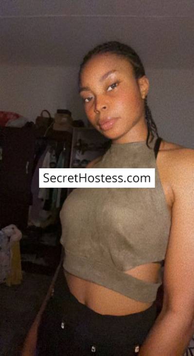 24 Year Old Mixed Escort Lagos Brown Hair Brown eyes - Image 5